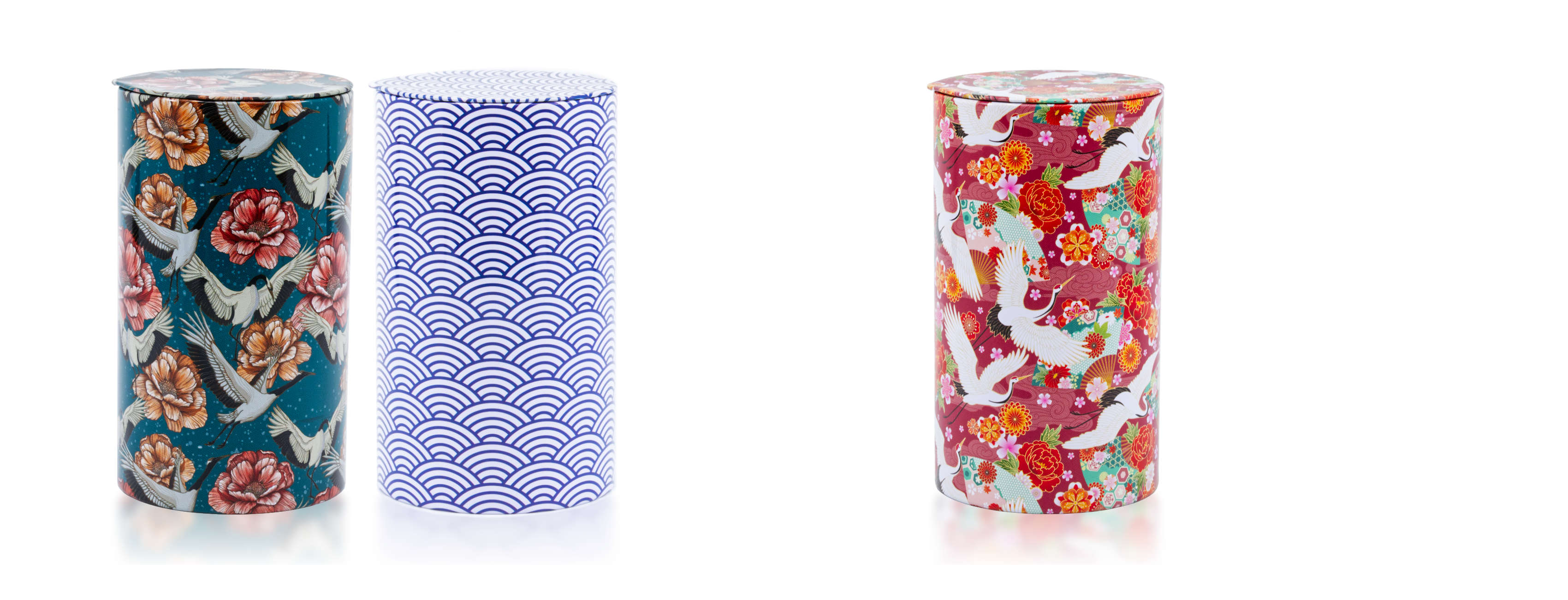 Drei bunte japanische Teedosen